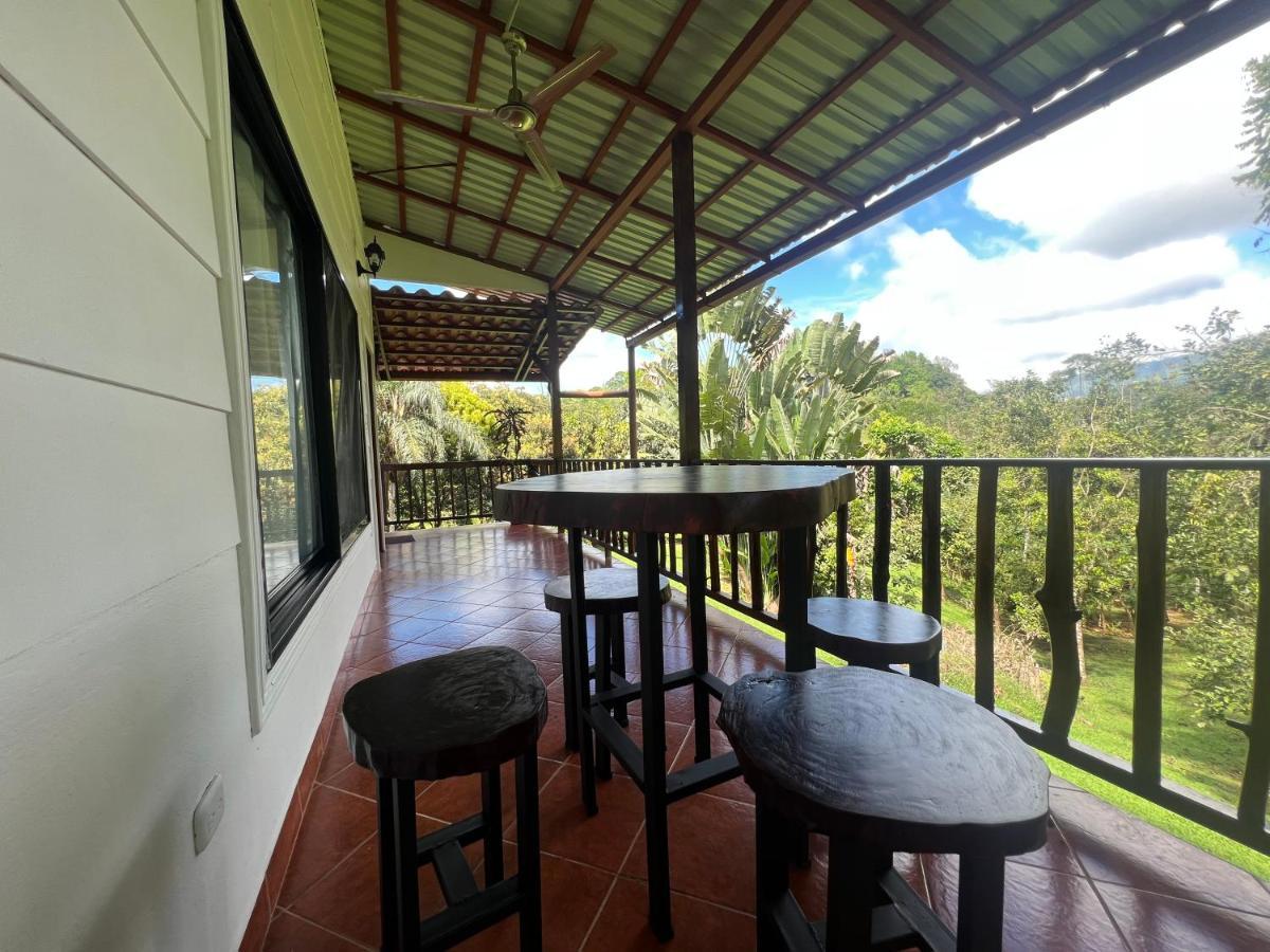 Blue Banyan Inn Quepos Buitenkant foto